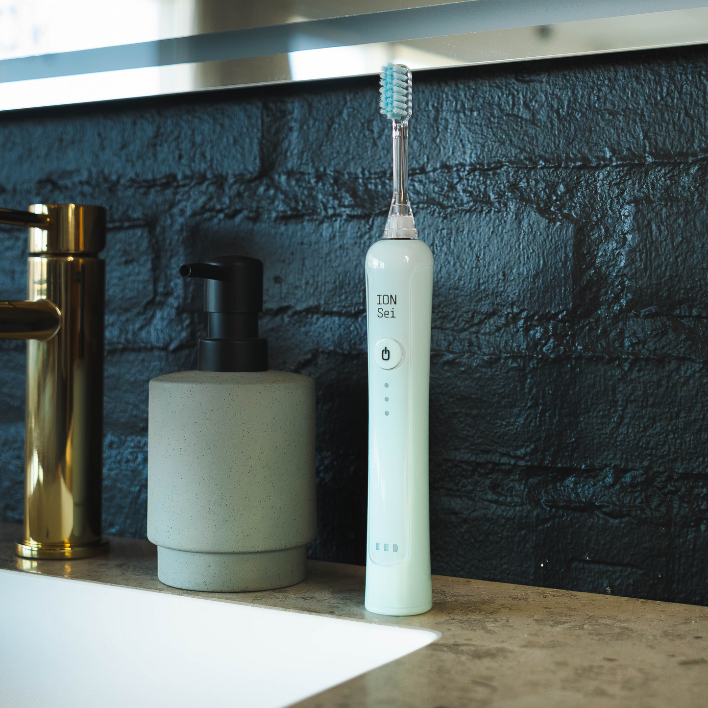 ION-Sei Tandbørsten